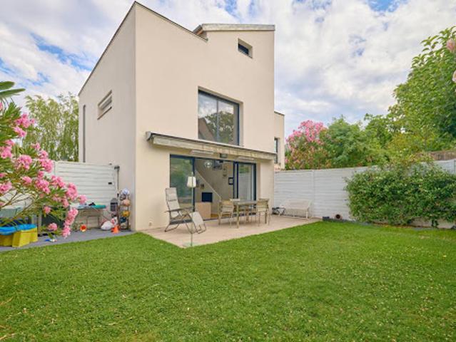 Vente Maison 7 pièces 115 m2 Clamart