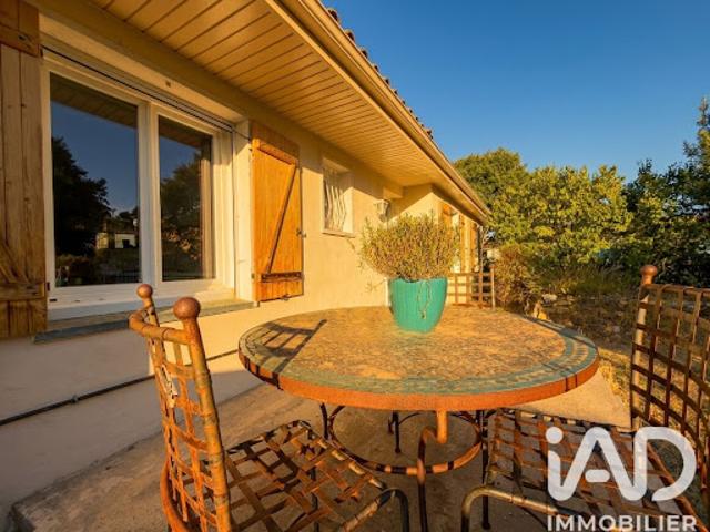 Vente Maison 7 pièces 116 m2 Saint Mamert du Gard