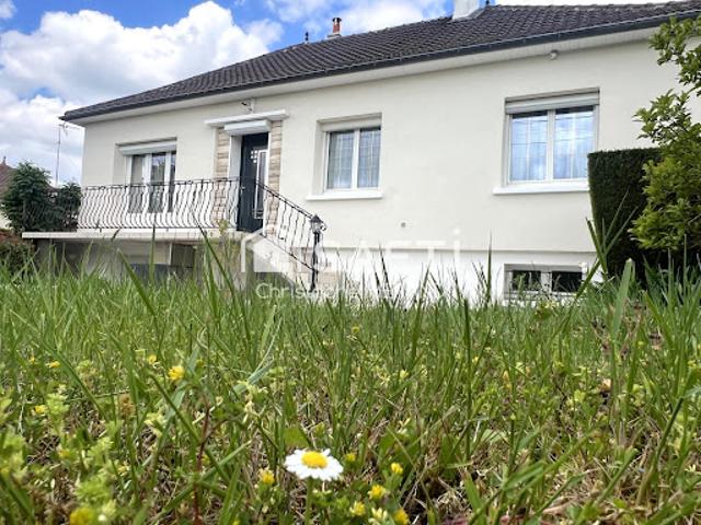 Vente Maison 7 pièces 118 m2 Dangé Saint Romain