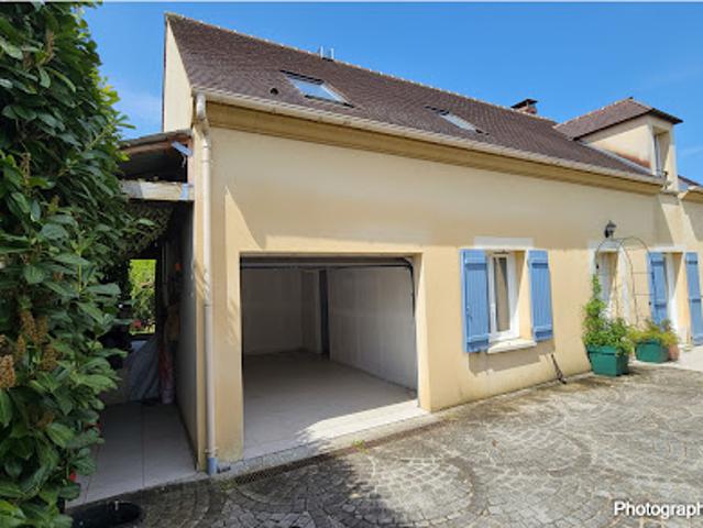 Vente Maison 7 pièces 118 m2 Luzarches