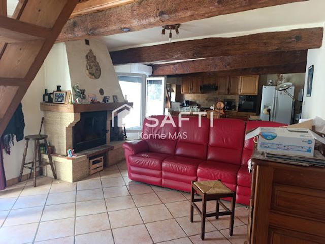 Vente Maison 7 pièces 118 m2 Laroque de Fa