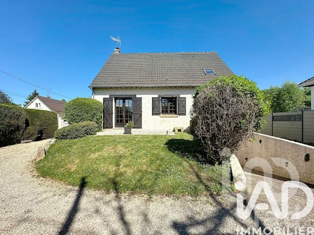 Vente Maison 7 pièces 118 m2 Vaux le Pénil