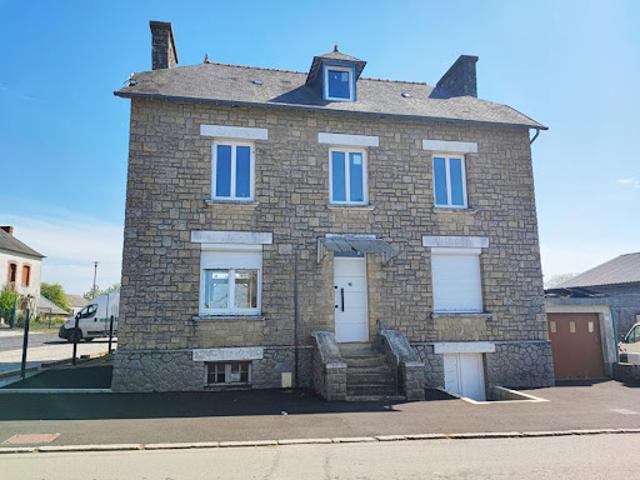 Vente Maison 7 pièces 110 m2 Plumaugat