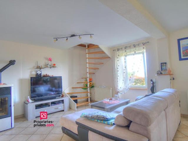 Vente Maison 7 pièces 112 m2 Evette Salbert