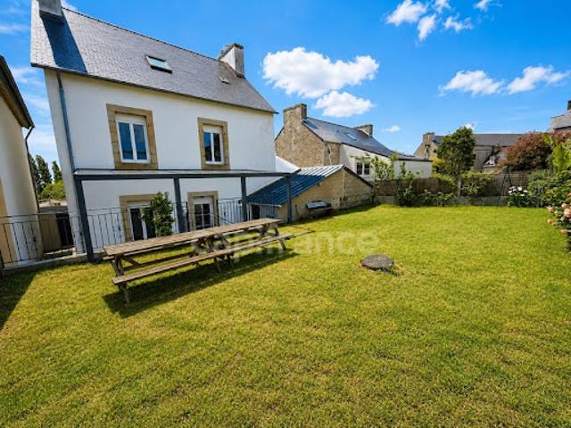 Vente Maison 7 pièces 124 m2 Plomodiern