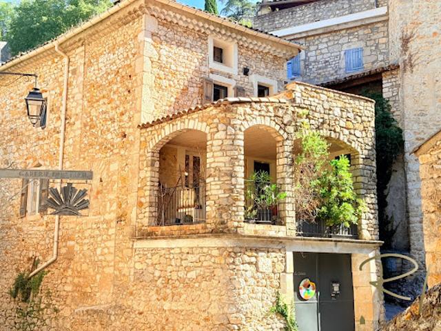 Vente Maison 7 pièces 126 m2 Rochegude
