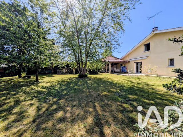 Vente Maison 7 pièces 127 m2 Biganos