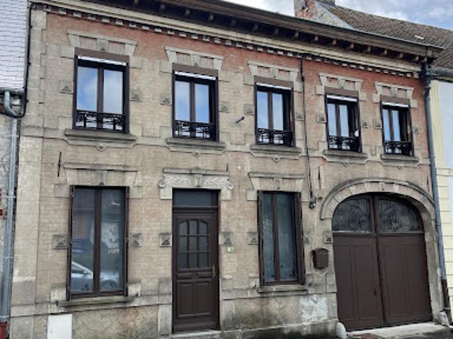 Vente Maison 7 pièces 127 m2 Etroeungt