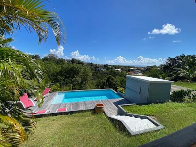 Vente Maison 7 pièces 127 m2 Le gosier