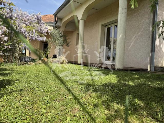 Vente Maison 7 pièces 128 m2 Verdun