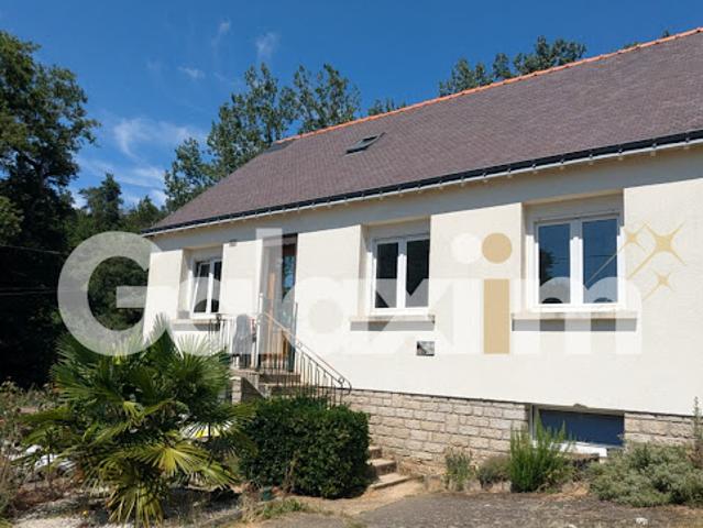 Vente Maison 7 pièces 128 m2 Guillac