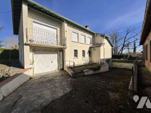 Vente Maison 7 pièces 129 m2 Beaumont de Lomagne