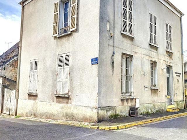 Vente Immeuble 7 pièces 129 m2 Chaumes en Brie
