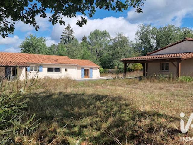 Vente Maison 7 pièces 120 m2 Douzillac