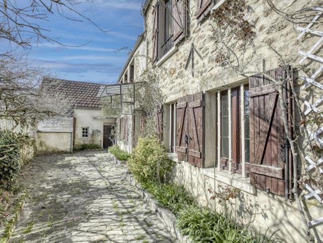 Vente Maison 7 pièces 120 m2 Saint Forget