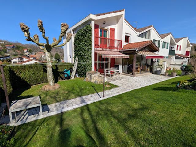 Vente Maison 7 pièces 120 m2 Urrugne