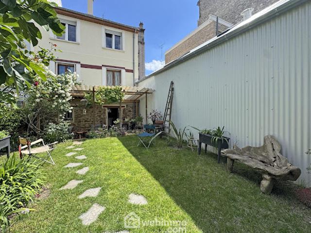 Vente Maison 7 pièces 121 m2 Montreuil