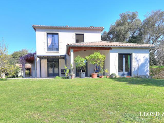 Vente Maison 7 pièces 123.76 m2 Uzès