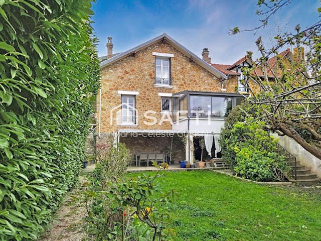 Vente Maison 7 pièces 134 m2 Hardricourt