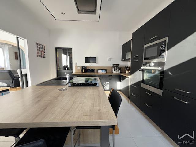 Vente Maison 7 pièces 135 m2 Brette les Pins
