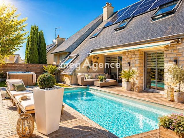 Vente Maison 7 pièces 135 m2 Caudan