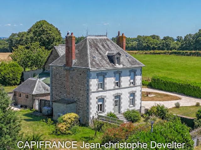 Vente Maison 7 pièces 135 m2 Saint Denis de Gastines