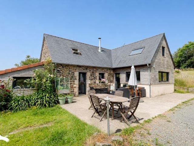 Vente Maison 7 pièces 136 m2 Plestin les greves