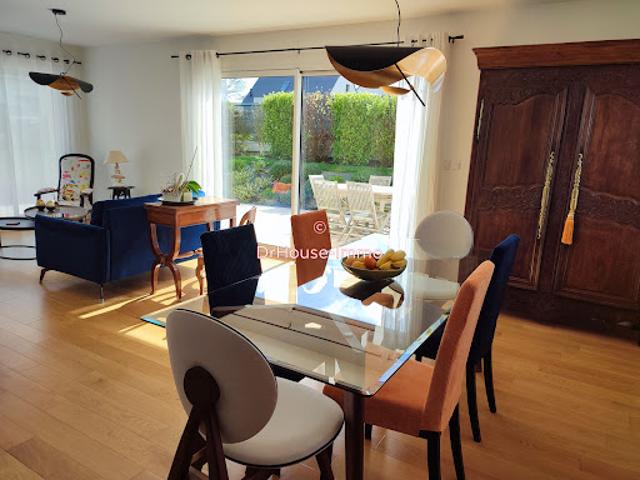 Vente Maison 7 pièces 136 m2 Reviers