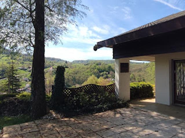 Vente Maison 7 pièces 136 m2 Salins les Bains
