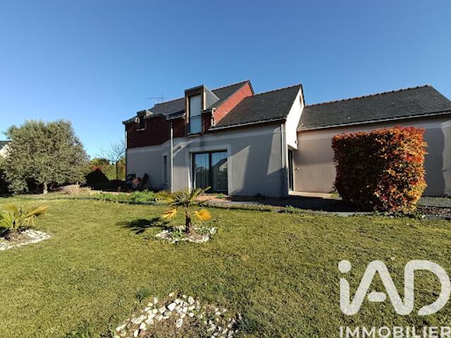 Vente Maison 7 pièces 137 m2 Doué en Anjou