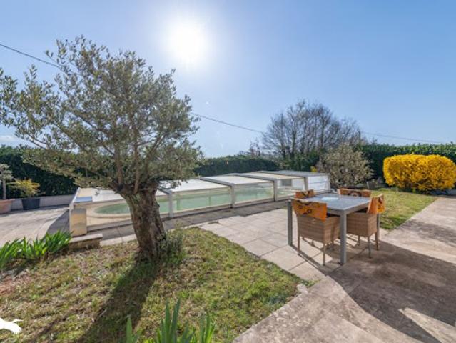 Vente Maison 7 pièces 137 m2 Douelle