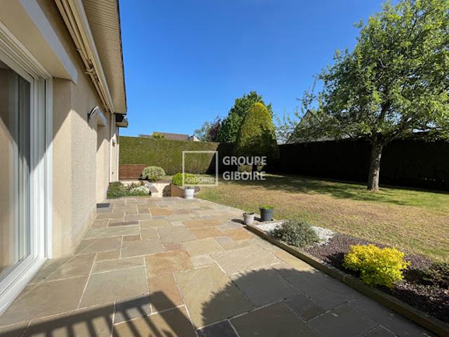Vente Maison 7 pièces 137.5 m2 Noyal Châtillon sur Seiche