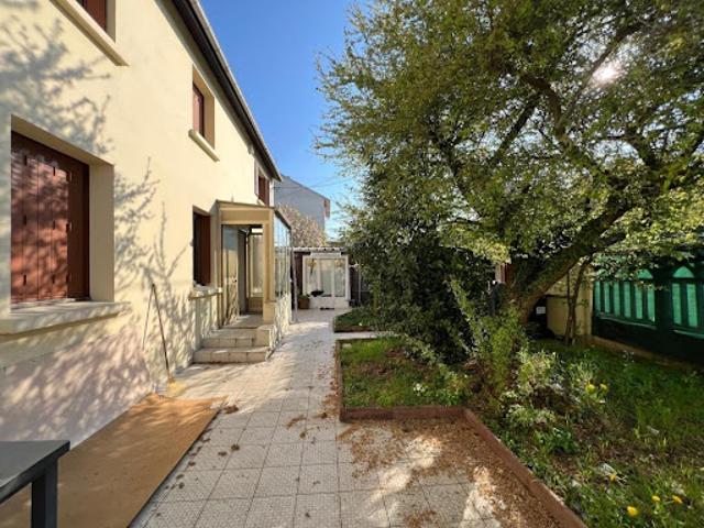 Vente Maison 7 pièces 138 m2 Champigny sur Marne