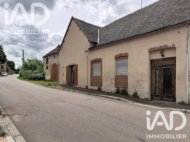 Vente Maison 7 pièces 138 m2 Charny Orée de Puisaye