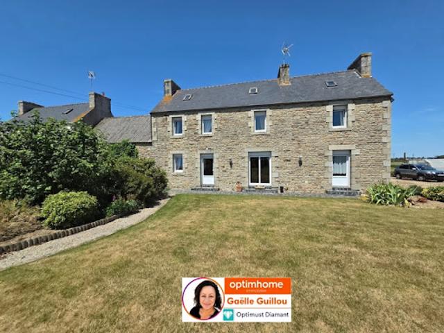 Vente Maison 7 pièces 138 m2 Cléder