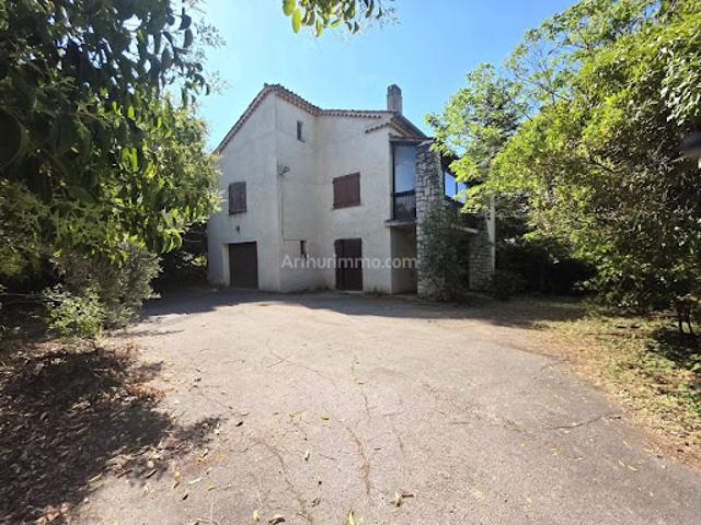 Vente Maison 7 pièces 138 m2 Draguignan