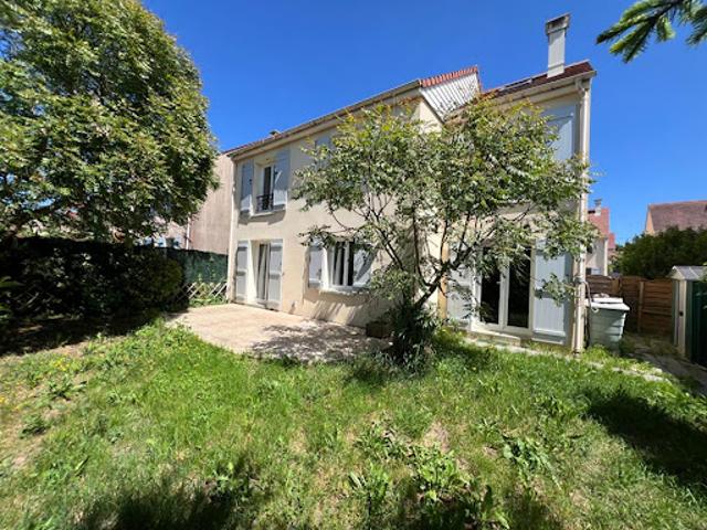 Vente Maison 7 pièces 138 m2 Plaisir