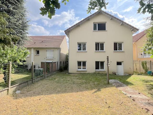 Vente Maison 7 pièces 138 m2 Sainte genevieve des bois