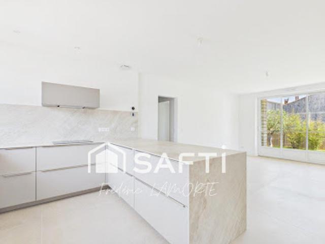 Vente Maison 7 pièces 138 m2 Sainte Soulle