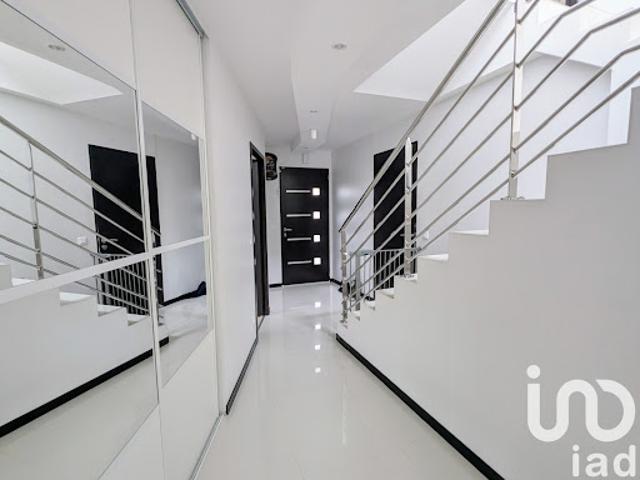 Vente Maison 7 pièces 139 m2 Isneauville