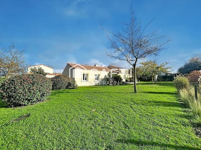 Vente Maison 7 pièces 139 m2 Saint Julien de Concelles