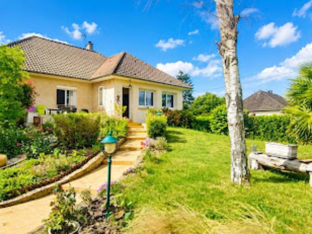 Vente Maison 7 pièces 130 m2 Roézé sur Sarthe