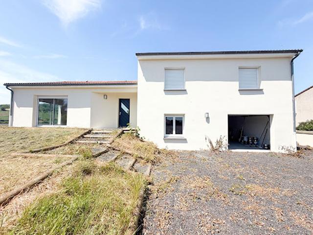Vente Maison 7 pièces 130 m2 Seychalles