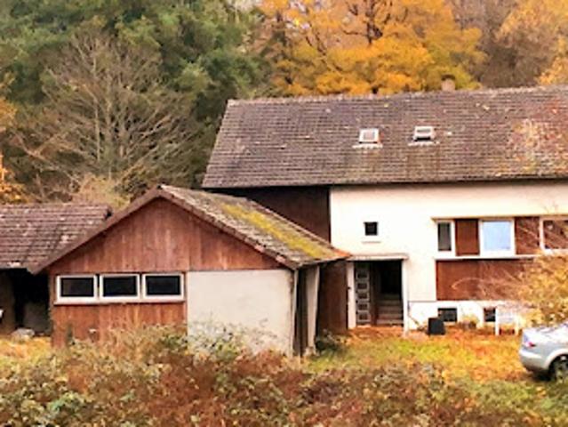 Vente Maison 7 pièces 131 m2 Moutiers en Puisaye