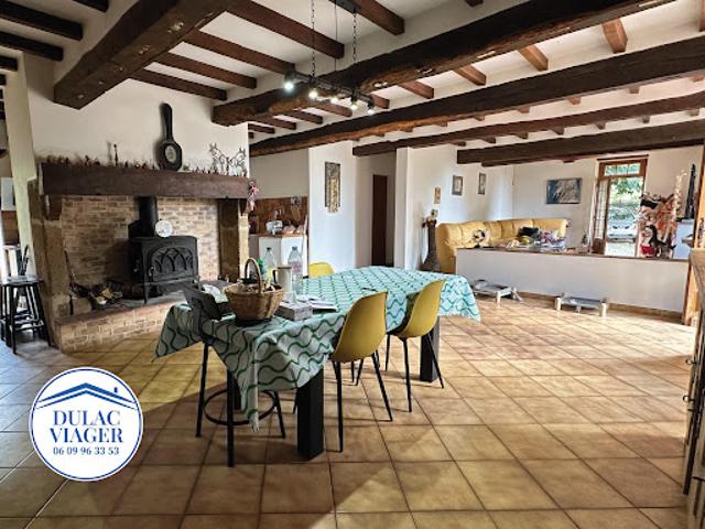 Vente Maison 7 pièces 131 m2 Estang
