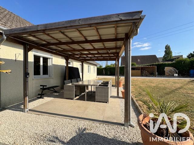 Vente Maison 7 pièces 132 m2 Mesnils sur Iton