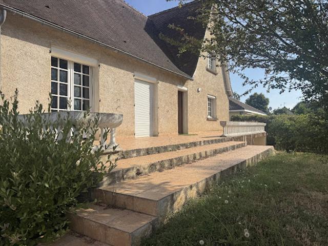 Vente Maison 7 pièces 132 m2 Le Blanc