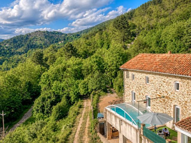 Vente Maison 7 pièces 132 m2 Sainte Cécile d'Andorge