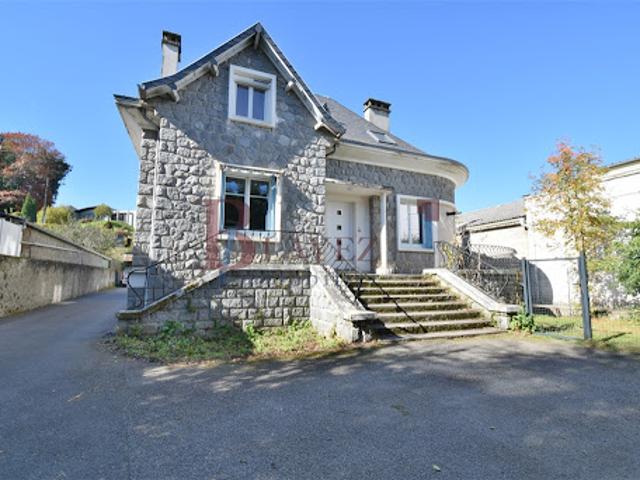 Vente Maison 7 pièces 132.84 m2 Ussel