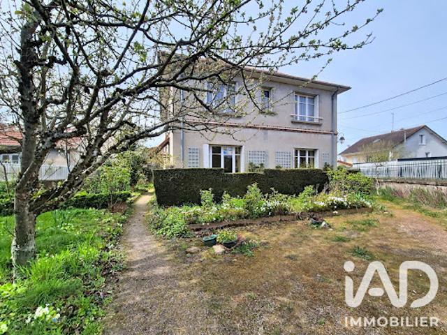 Vente Maison 7 pièces 133 m2 Yzeure